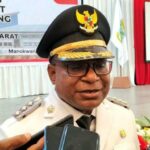 Pj-Bupati-Sorong-Yan-Piet-Mosso