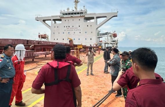 Tingkatkan Pengawasan di Perairan Perbatasan, TIMPORA Belakang Padang Gelar Operasi Gabungan di Pulau Nipah