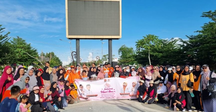 PKS Tanjungpinang Ajak Ratusan Ibu-Ibu Senam Bersama, Dorong Hidup Sehat